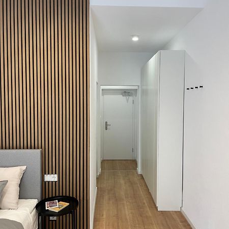 Modernes Apartment Im Zentrum Von Карлсруэ Экстерьер фото